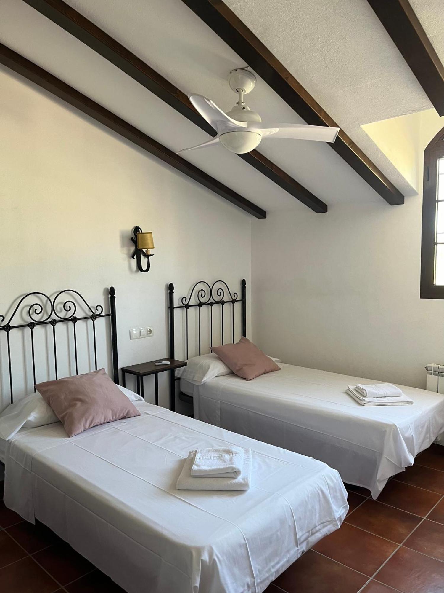 Mayte Dreams Caminito Del Rey Holiday home Valle de Abdalagis